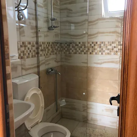 Rejhan Totti Ulcinj Esterno foto
