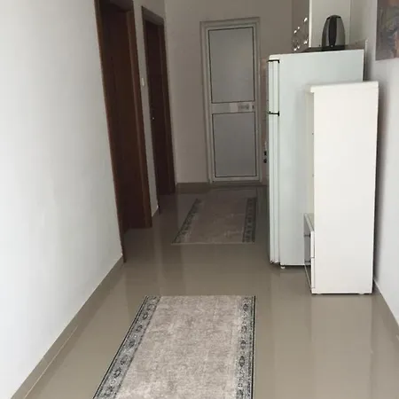 Rejhan Totti Ulcinj Esterno foto