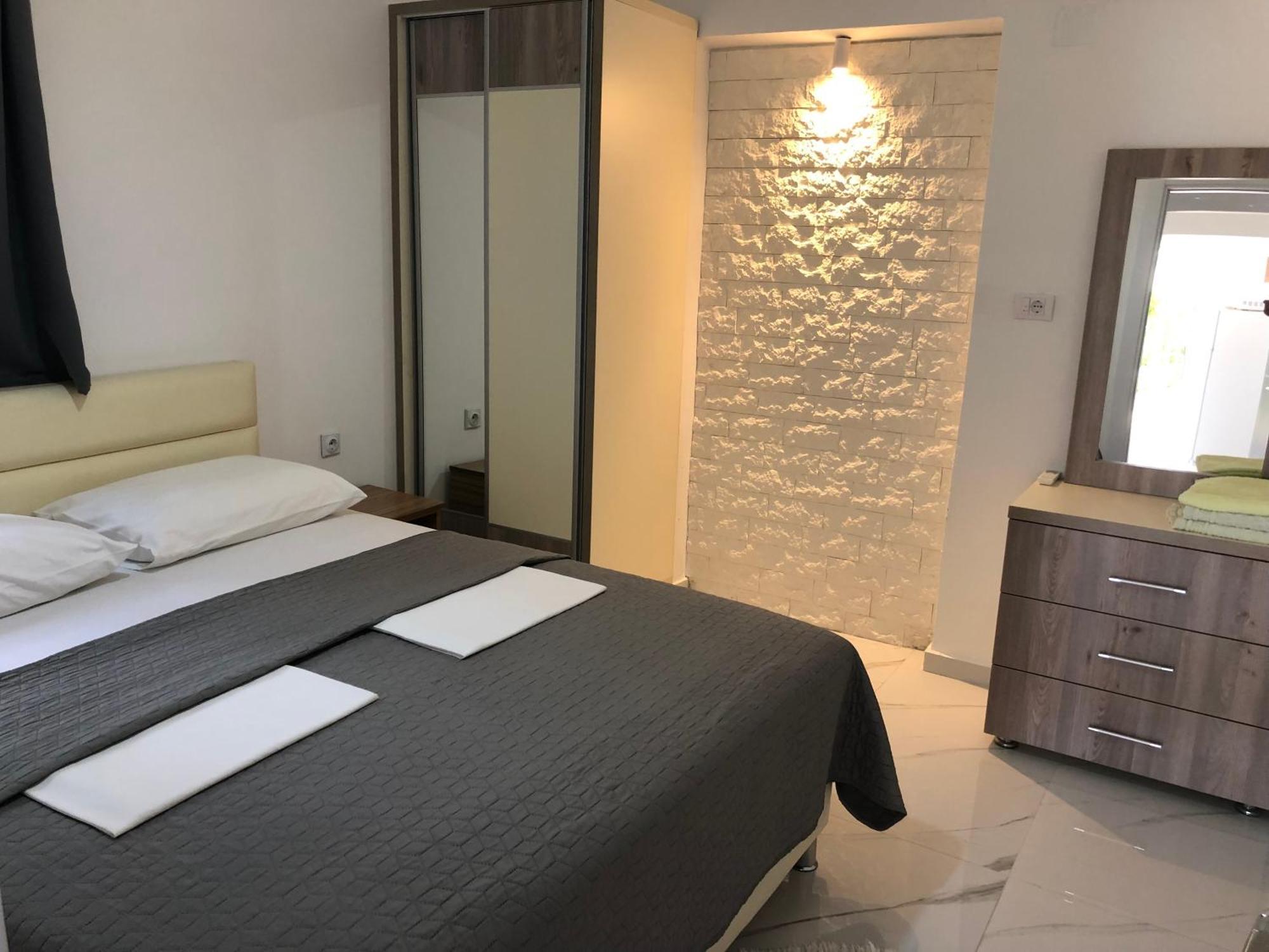 Apartment Rejhan Totti Ulcinj